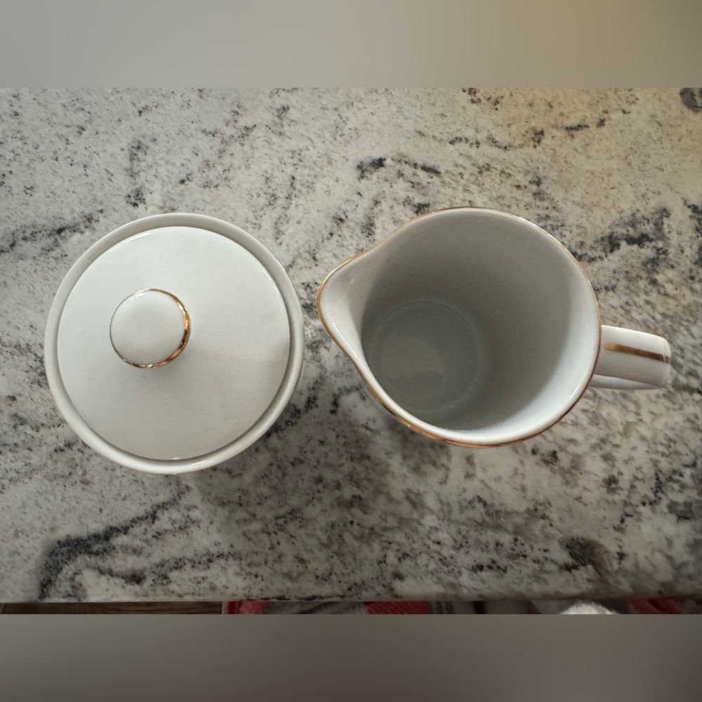 A vintage Walt Disney World Cinderella Castle sugar bowl and creamer. - Picture 3 of 5